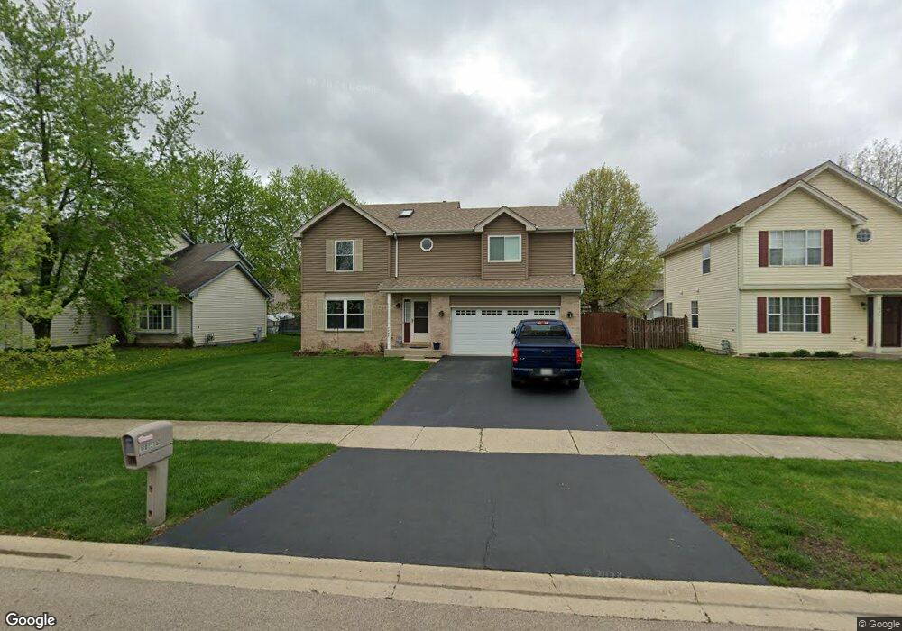 1020 N Commonwealth Ave, Aurora, IL 60506 - photo 1