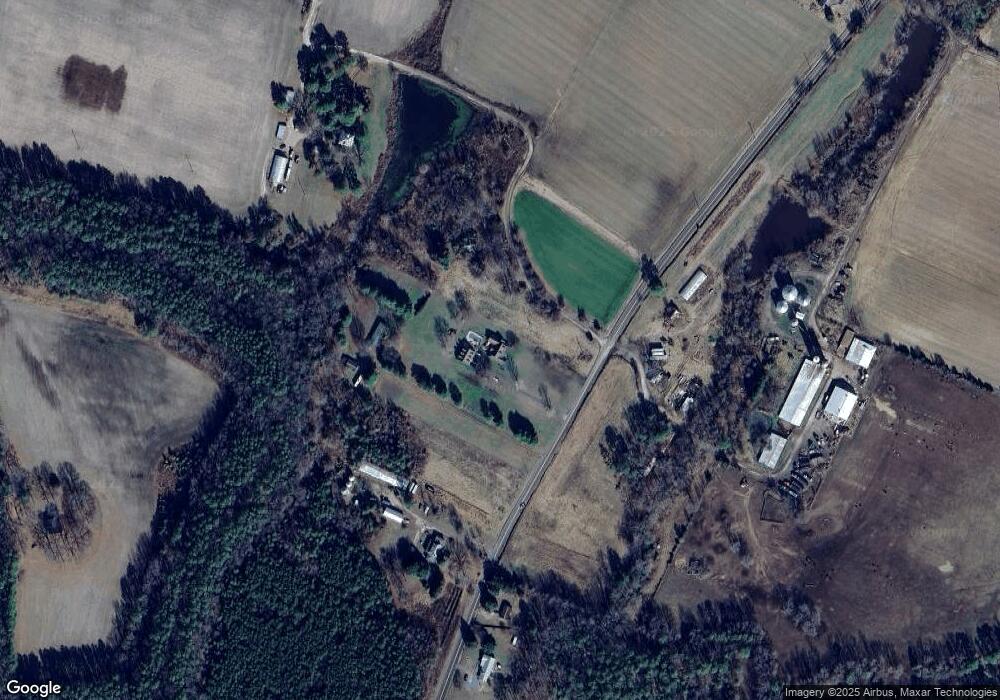 483 Bowie Rd, Colonial Beach, VA 22443 - photo 1