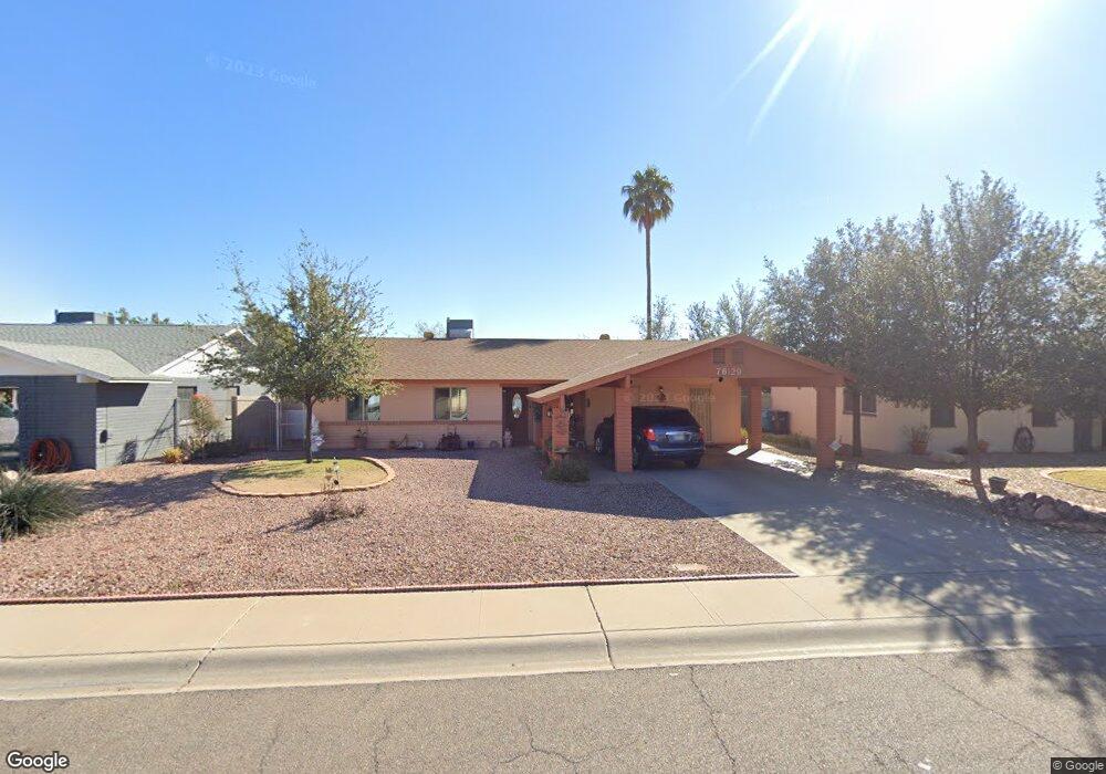 7629 W Mackenzie Dr, Phoenix, AZ 85033 - photo 1