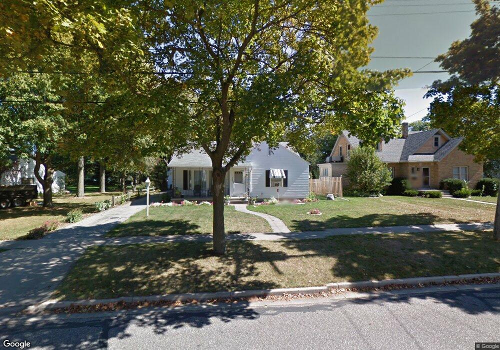 425 Ardussi St, Frankenmuth, MI 48734 - photo 1