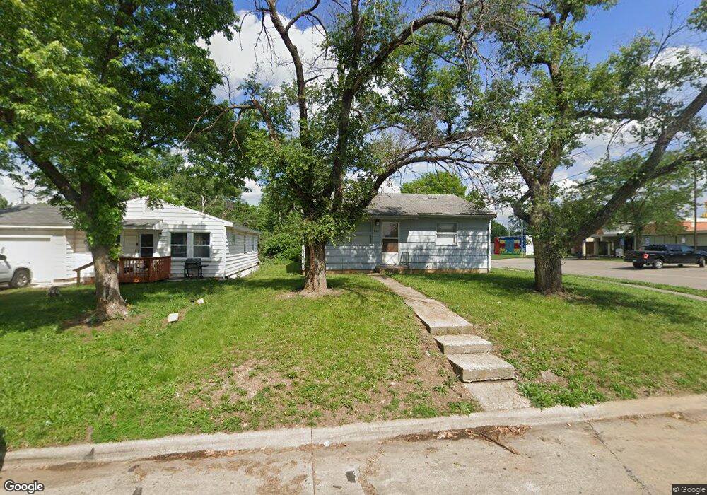 3140 SE Dupont St, Topeka, KS 66605 - photo 1