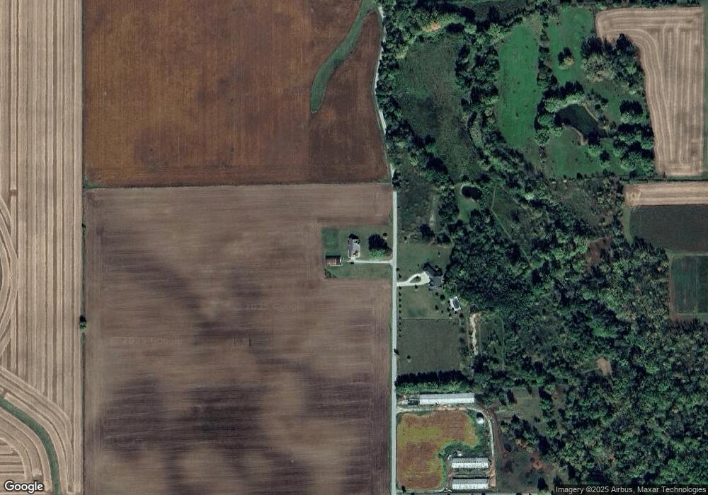 9202 N 300 E, Kirklin, IN 46050 - photo 1