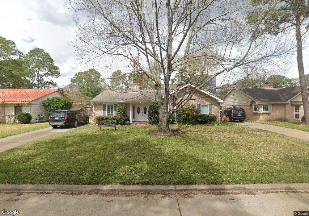 14126 Saint Marys Ln, Houston, TX 77079 - photo 1
