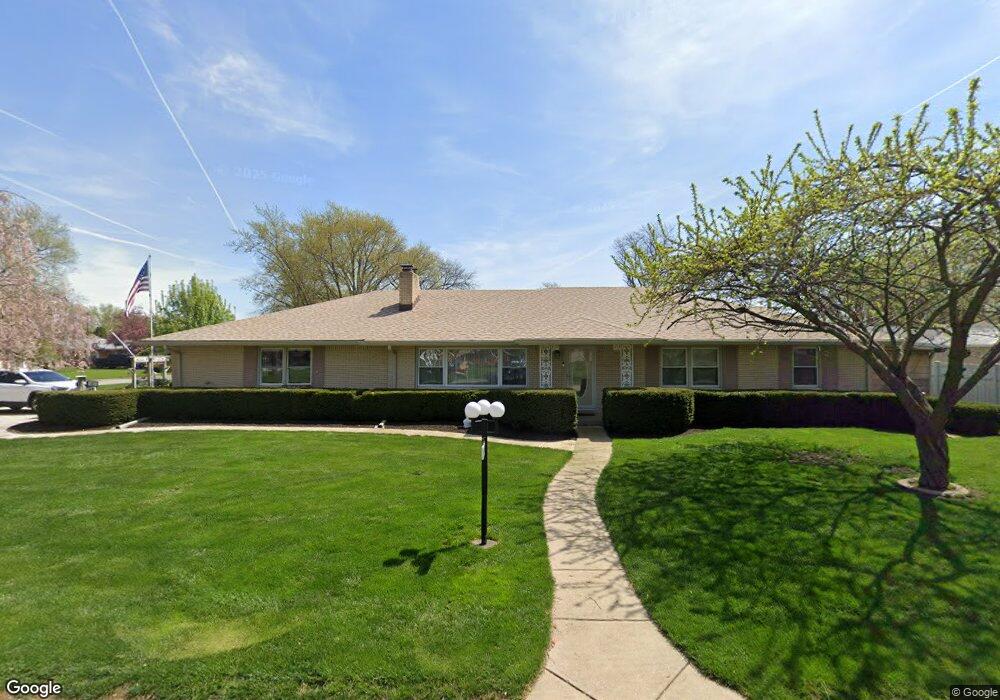 1910 Ivy Dr, Anderson, IN 46011 - photo 1