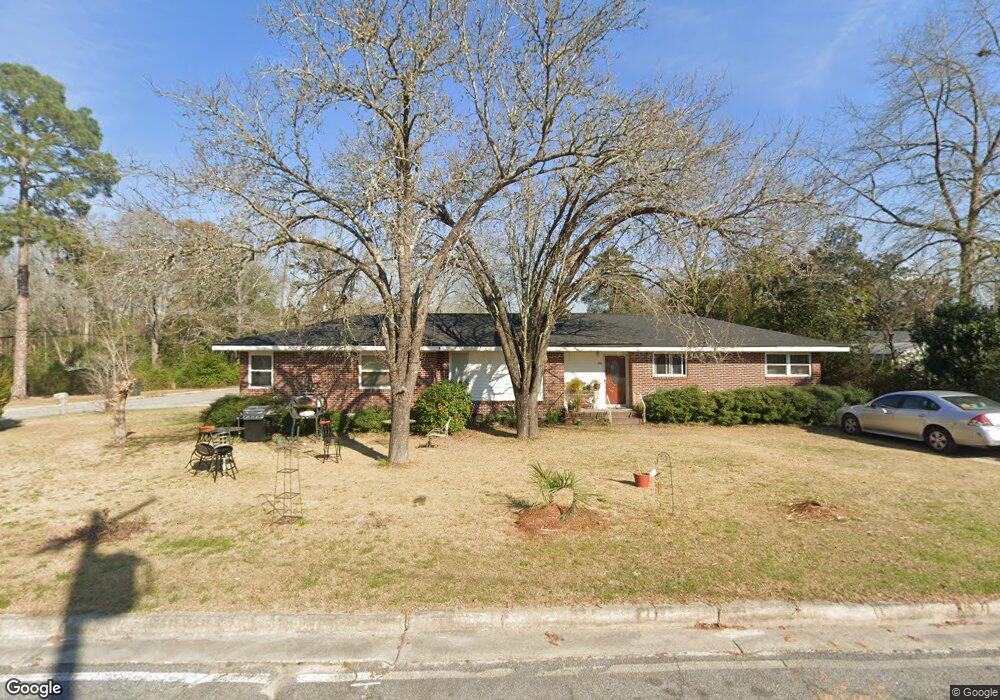 407 N Clark St, Claxton, GA 30417 - photo 1