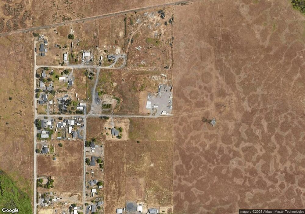 7598 Truax Rd, Central Point, OR 97502 - photo 1