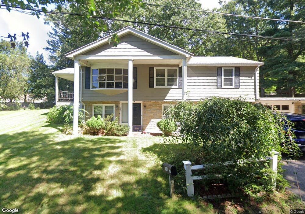 100 Oswego St, Bellingham, MA 02019 - photo 1