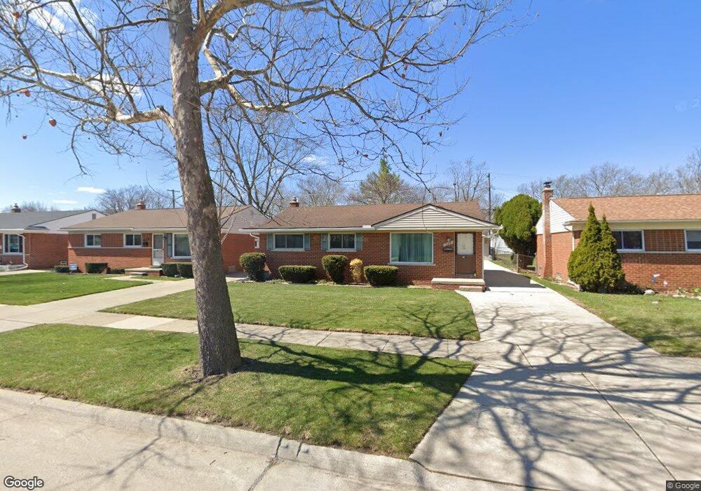 349 N Manitou Ave, Clawson, MI 48017 - photo 1