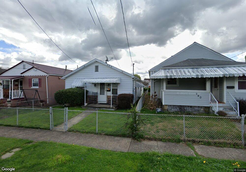 442 18th St, Dunbar, WV 25064 - photo 1