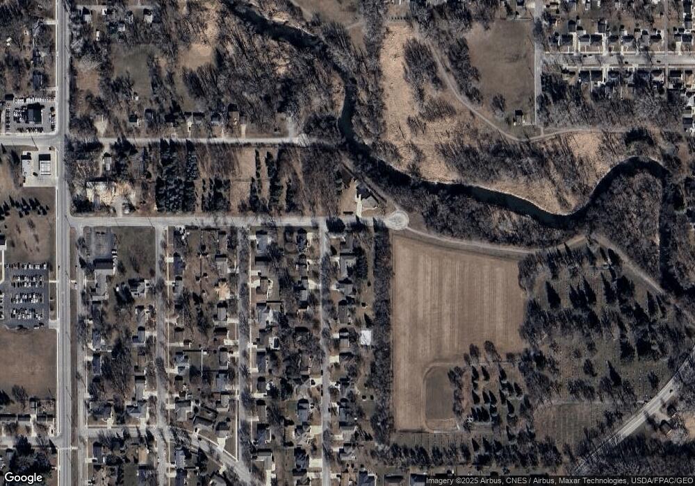 1801 9th St SW, Austin, MN 55912 - photo 1