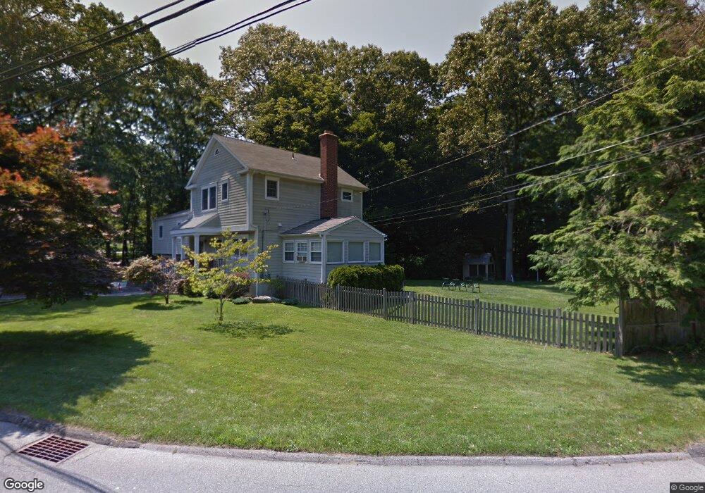 27 Park Ln, Westport, CT 06880 - photo 1