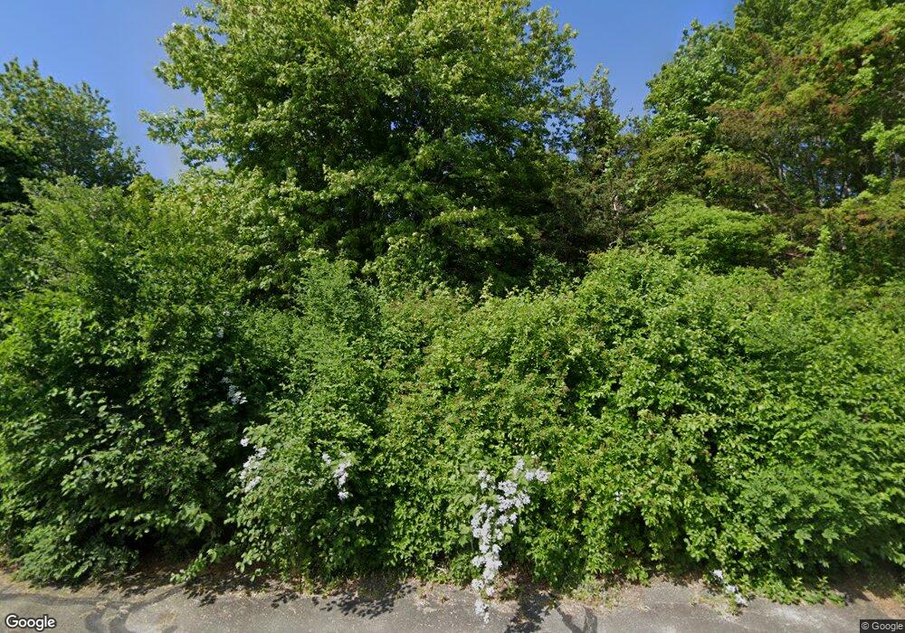 61 Button Wood Ln, West Barnstable, MA 2668 - photo 1