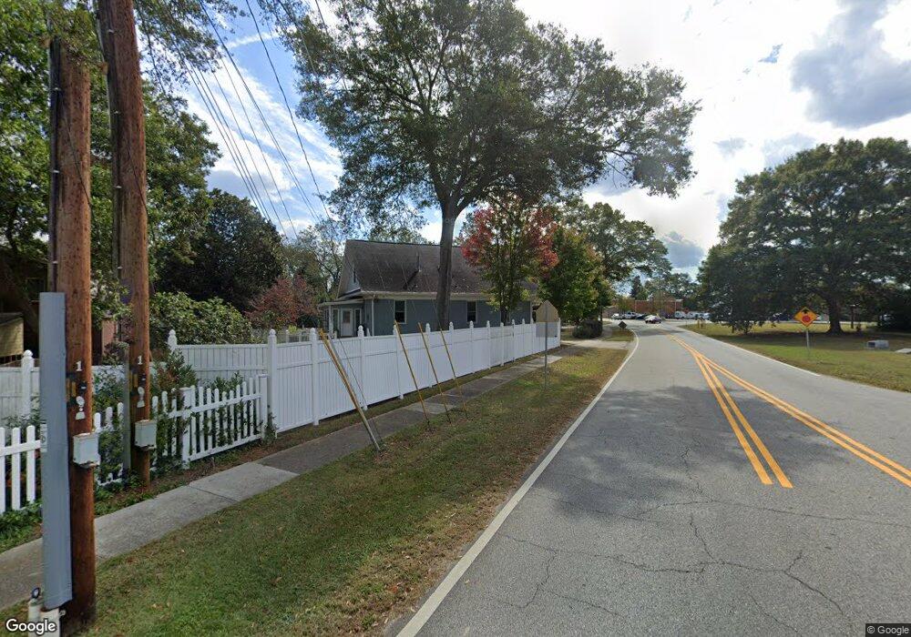 88 N Center St, Winder, GA 30680 - photo 1