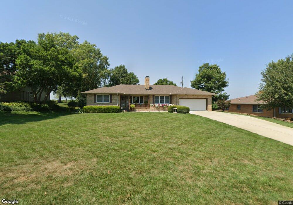 1508 Maple St, Shenandoah, IA 51601 - photo 1