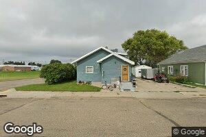 206 2nd St E, Napoleon, ND 58561