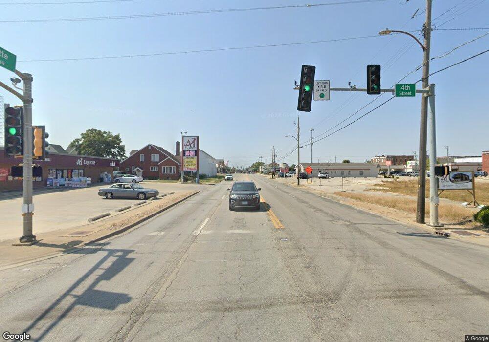 104 W Fayette Ave, Effingham, IL 62401 - photo 1