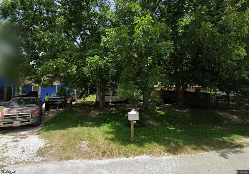 810 Junell St, Houston, TX 77088 - photo 1