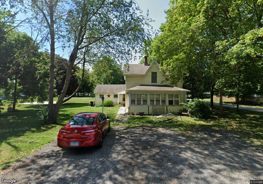 101 E Jefferson St, Philo, IL 61864 - photo 1