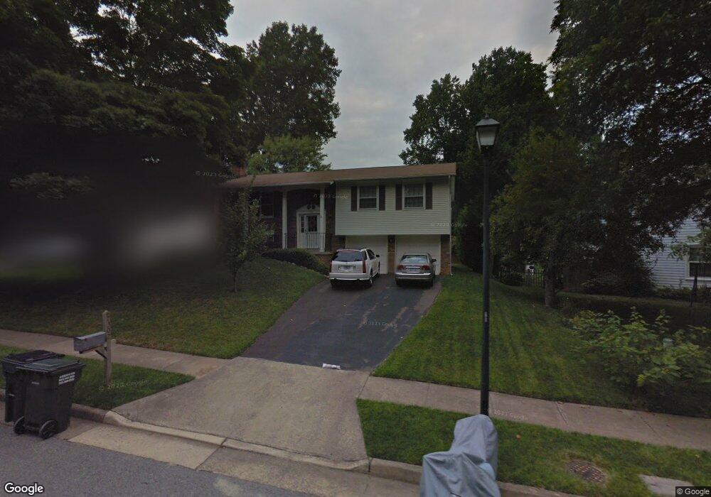 7302 Fathom Ct, Burke, VA 22015 - photo 1