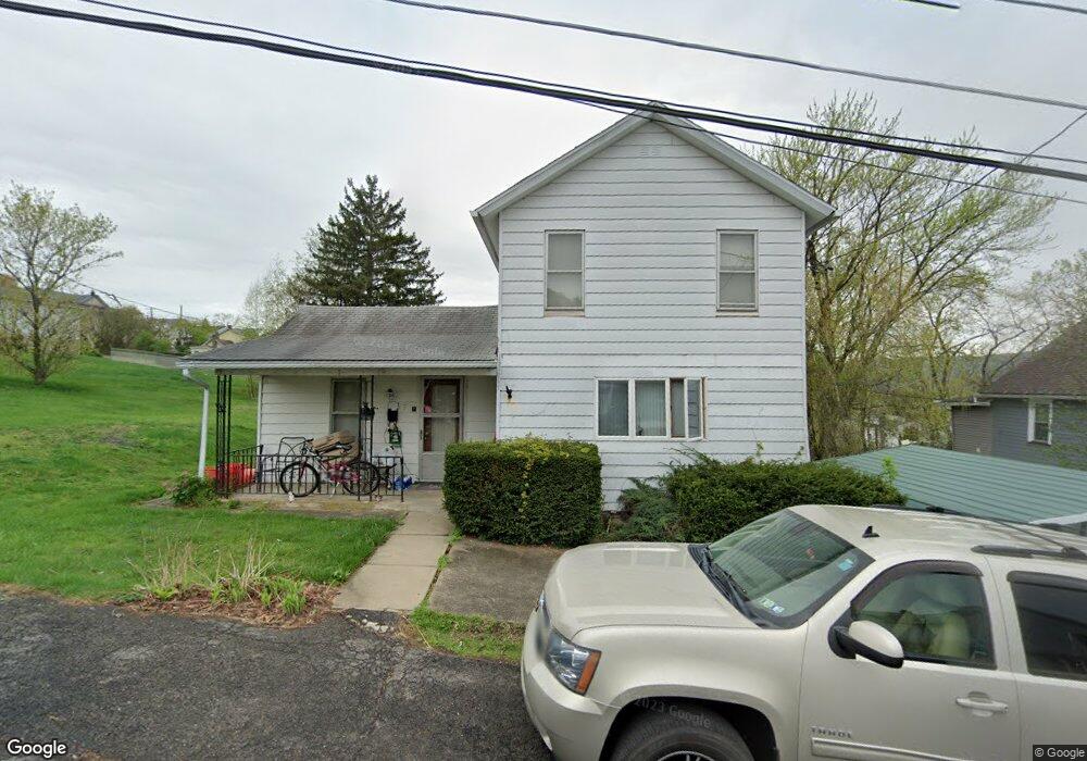 9 Oak St, Jenkins Township, PA 18640 - photo 1