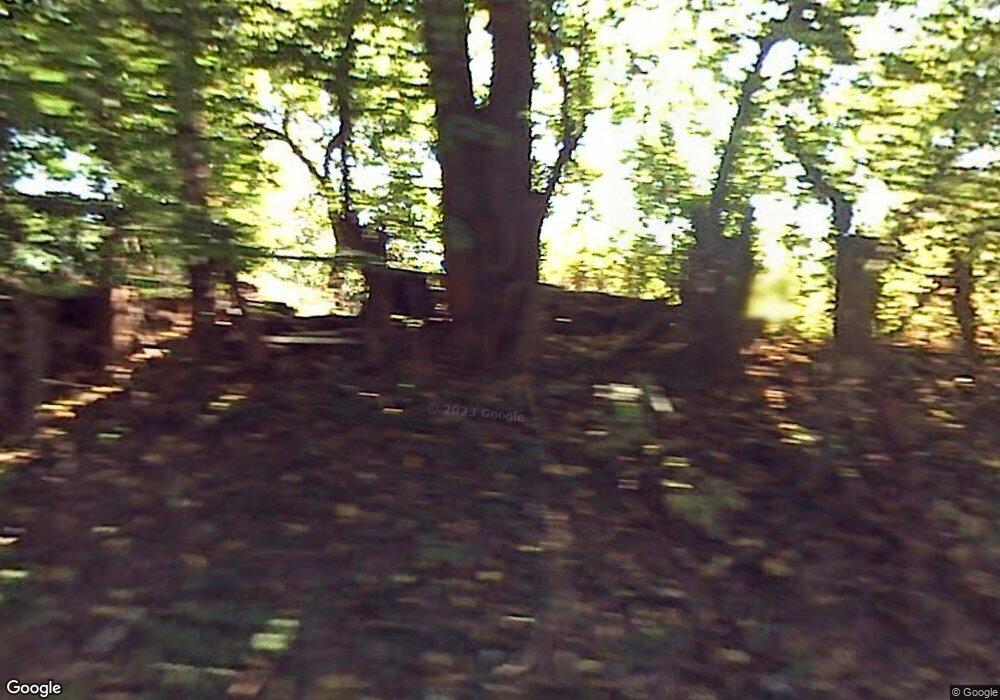 811 Crum Creek Rd, Springfield, PA 19064 - photo 1