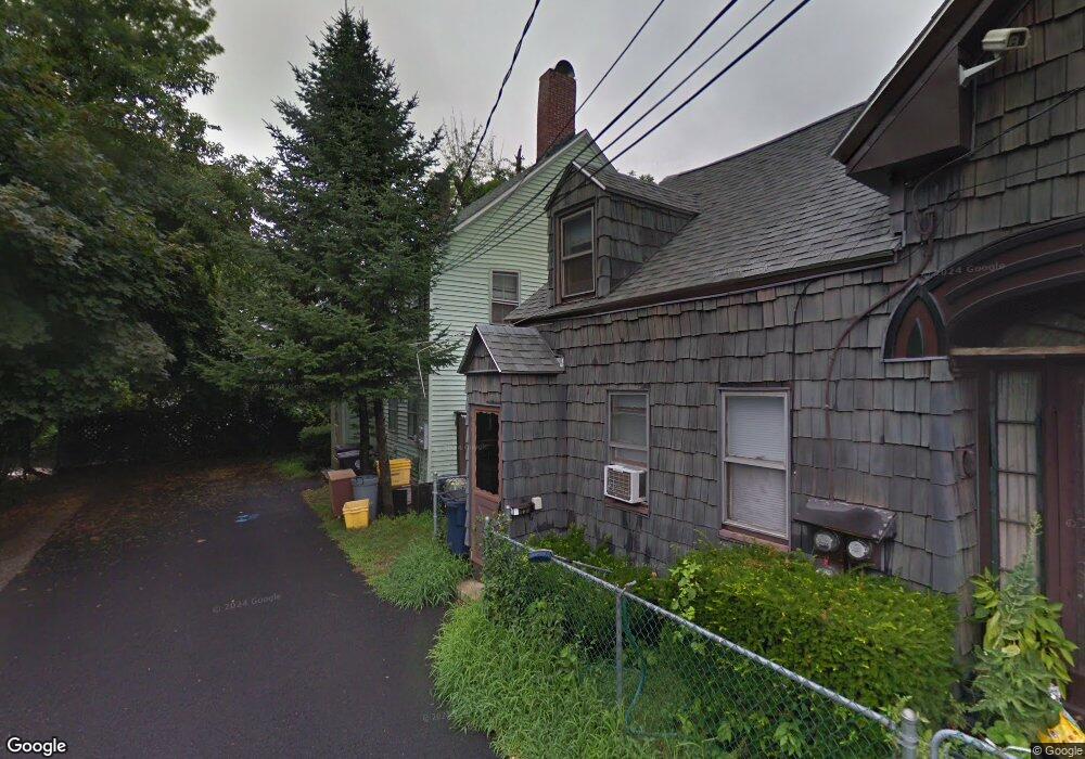 21 Martin St, Nashua, NH 03064 - photo 1