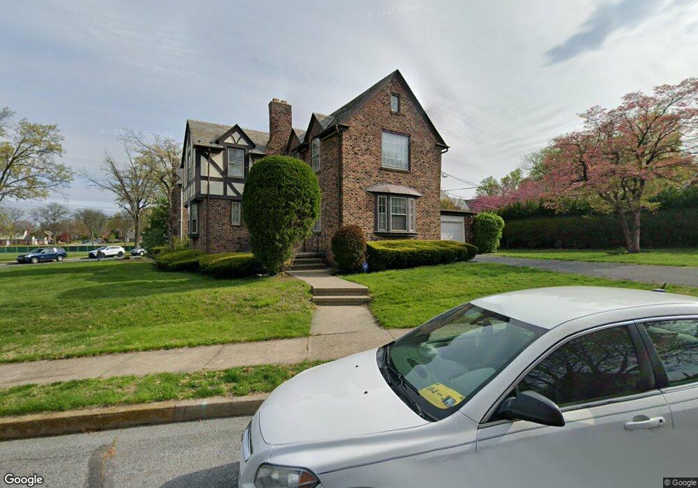 1711 N 15th St, Reading, PA 19604 - photo 1