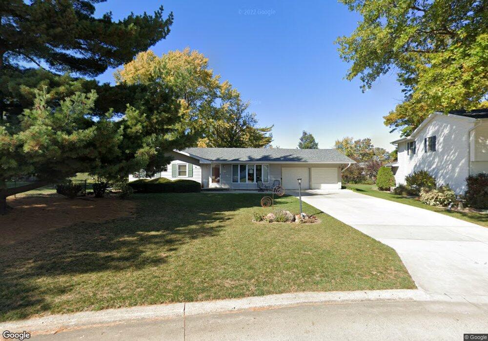 2100 N 3rd Ave E, Newton, IA 50208 - photo 1