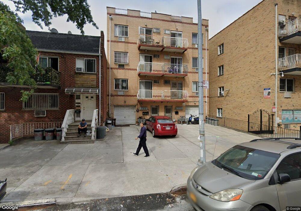 3332 Union St, Flushing, NY 11354 - photo 1