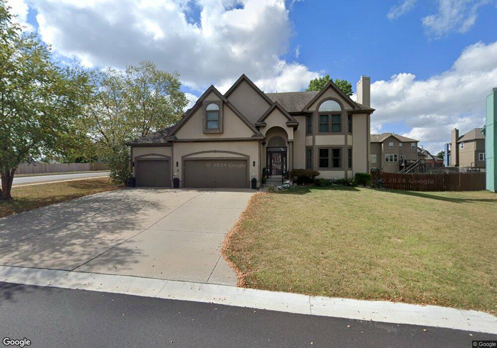 4022 SW Flintrock Dr, Lees Summit, MO 64082 - photo 1