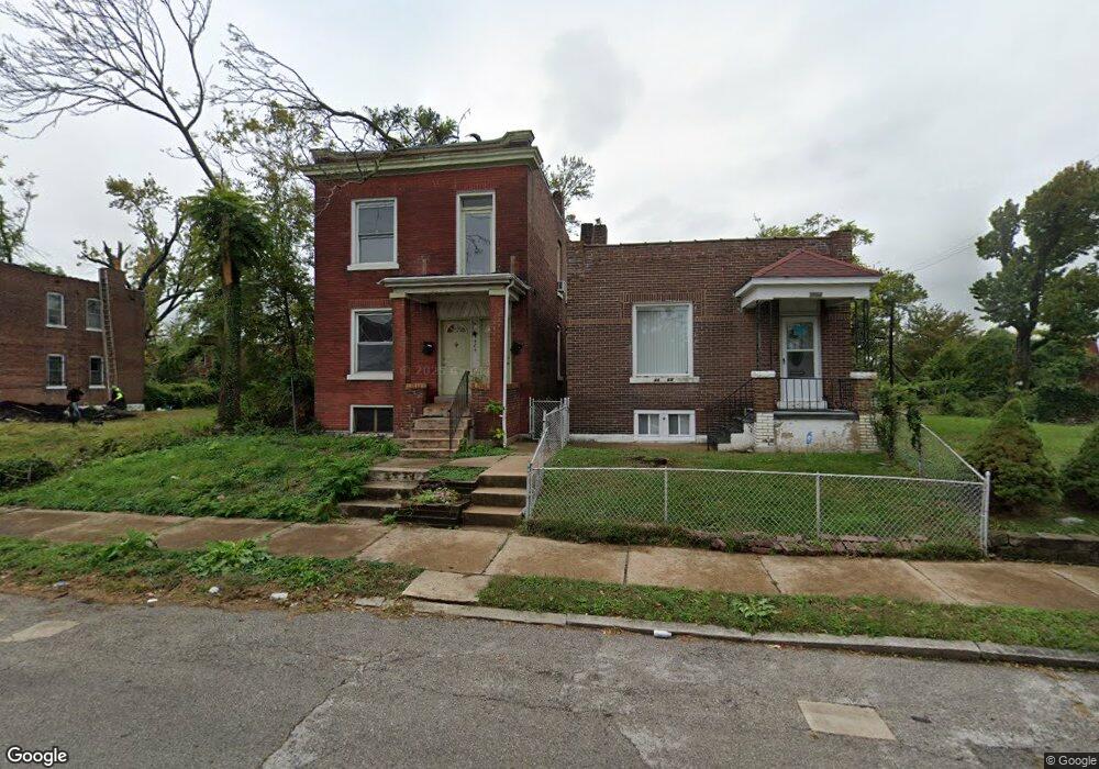 4468 Kossuth Ave, Saint Louis, MO 63115 - photo 1