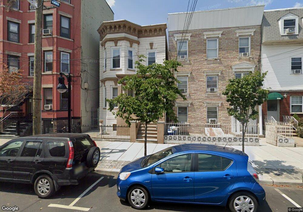 1111 Palisade Ave unit 2, Union City, NJ 07087 - photo 1