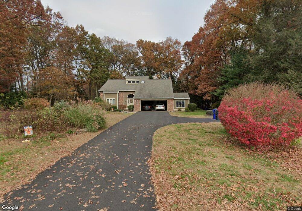 21 Woodmar Cir, Ellington, CT 06029 - photo 1