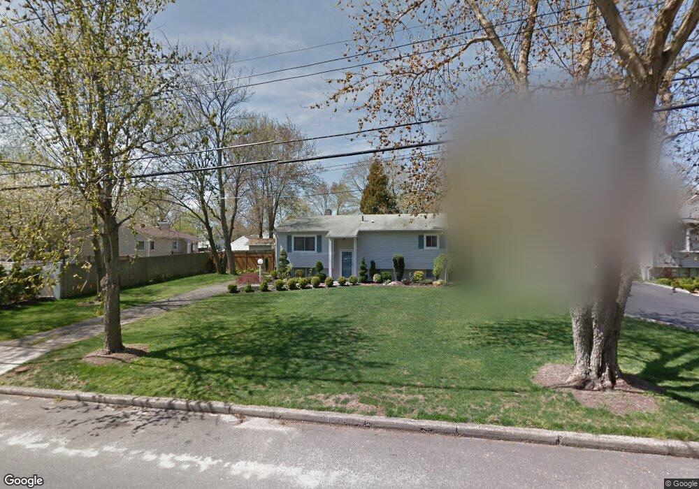 3002 Sipp Ave, Medford, NY 11763 - photo 1