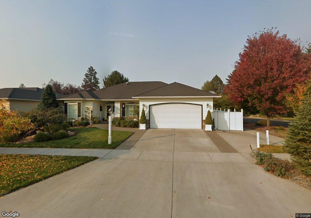 2256 SE Velocette Ln, Bend, OR 97702 - photo 1