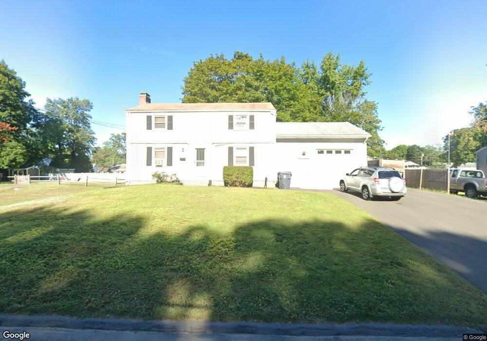 8 Quaker Ln, Enfield, CT 06082 - photo 1