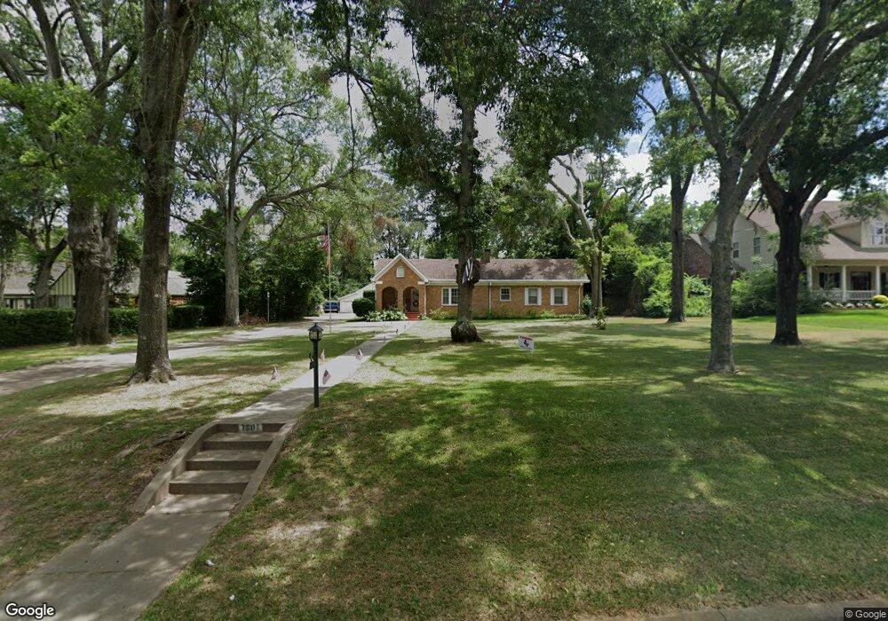 1031 1031 Troup Hwy, Tyler, TX 75701 - photo 1