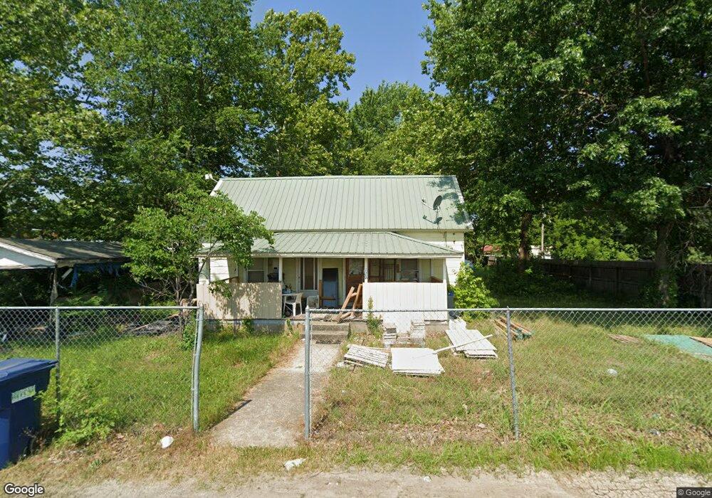 129 N 4th St, Chouteau, OK 74337 - photo 1