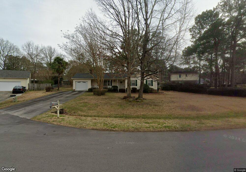 616 Clover Dr, Jacksonville, NC 28546 - photo 1