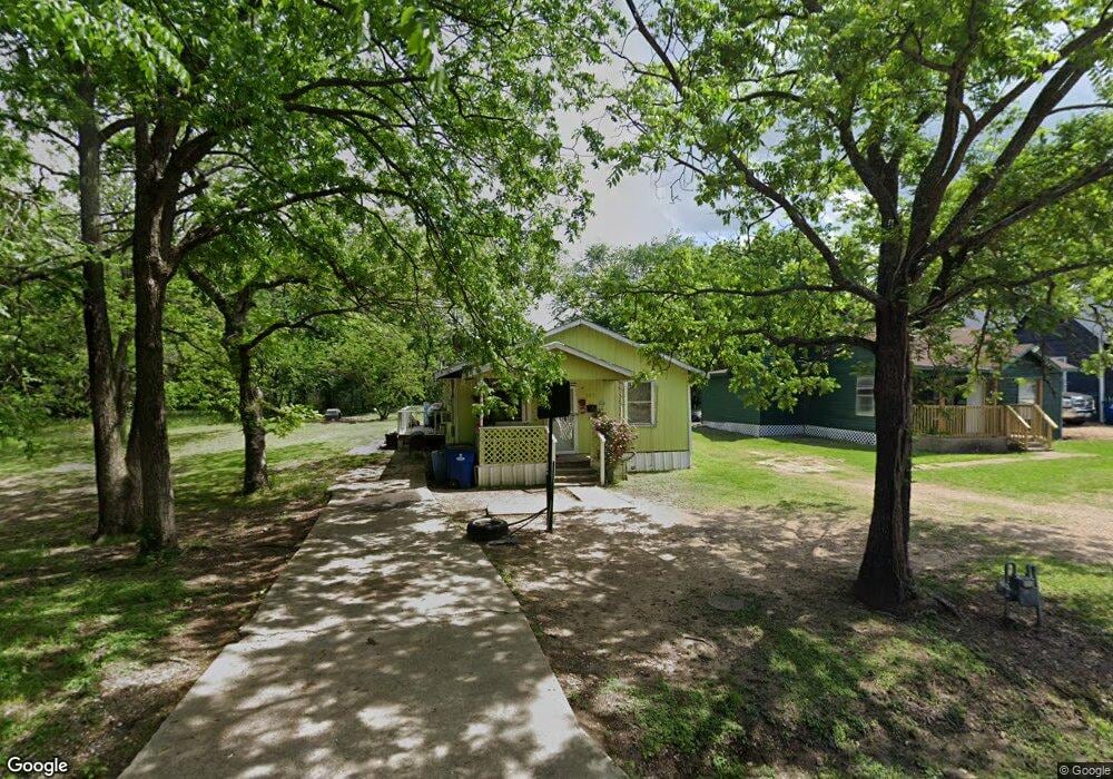 307 E Freeman St, Ennis, TX 75119 - photo 1