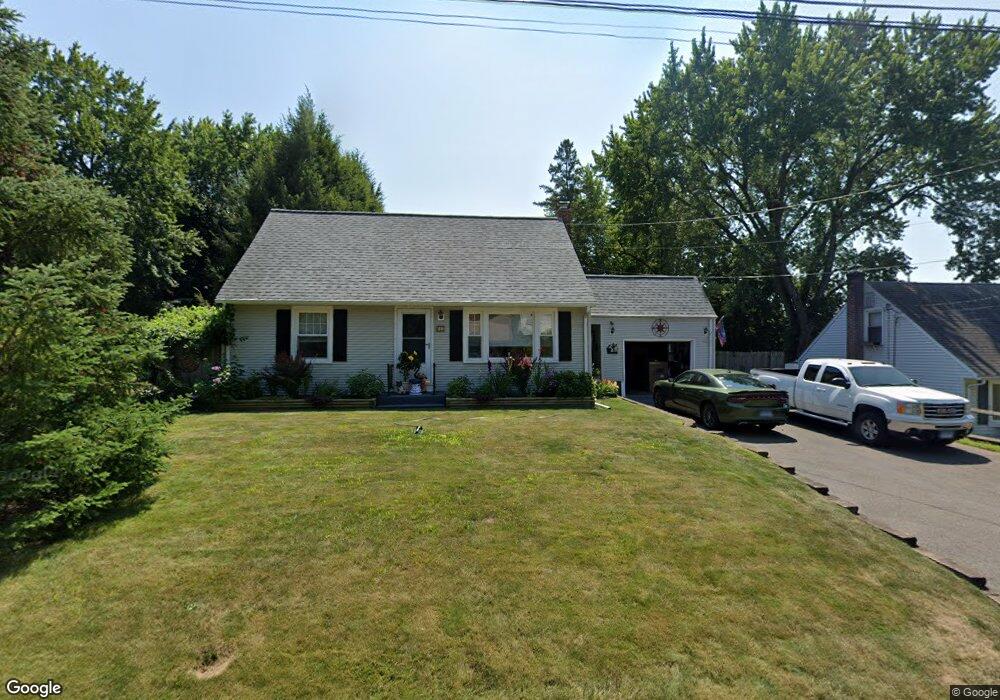 12 Ridgefield Rd, Enfield, CT 06082 - photo 1
