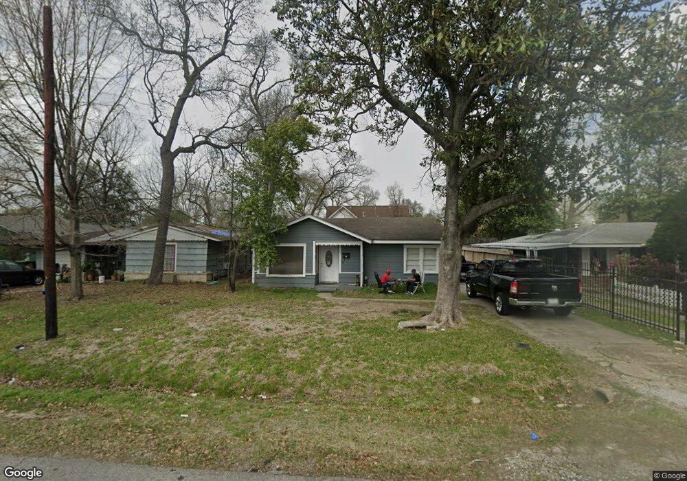 87 Burress St, Houston, TX 77022 - photo 1