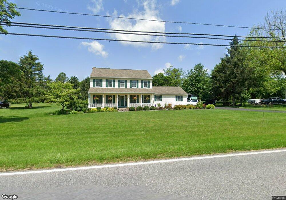 5101 W Hopewell Rd, Center Valley, PA 18034 - photo 1