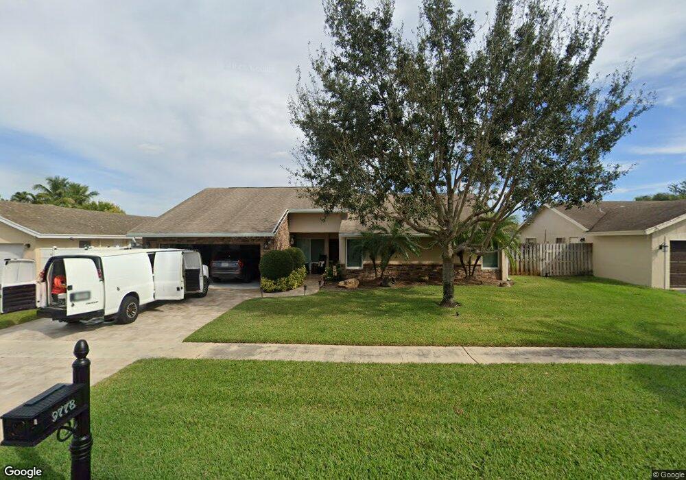 9778 Richmond Cir, Boca Raton, FL 33434 - photo 1