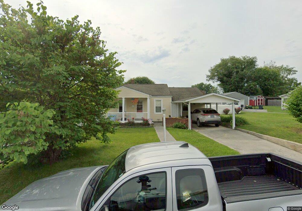 1612 Pershing Ave, Bristol, TN 37620 - photo 1