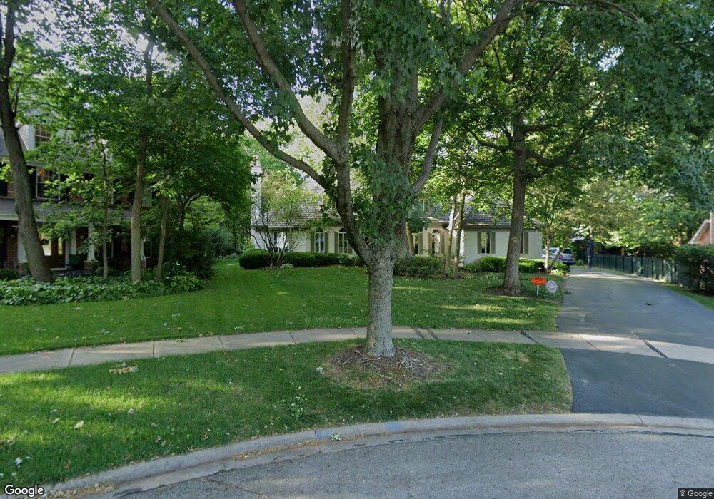 609 Henning Ct, Naperville, IL 60540 - photo 1