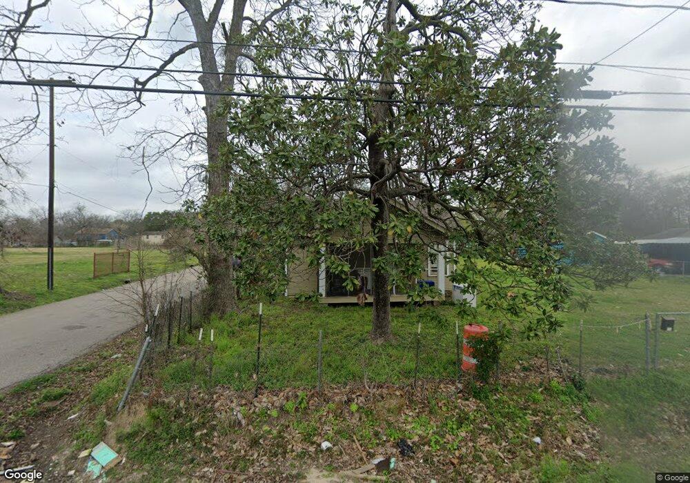 223 Basswood St, Houston, TX 77022 - photo 1