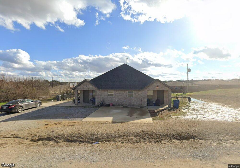124 Crossfire Ct, Weatherford, TX 76088 - photo 1
