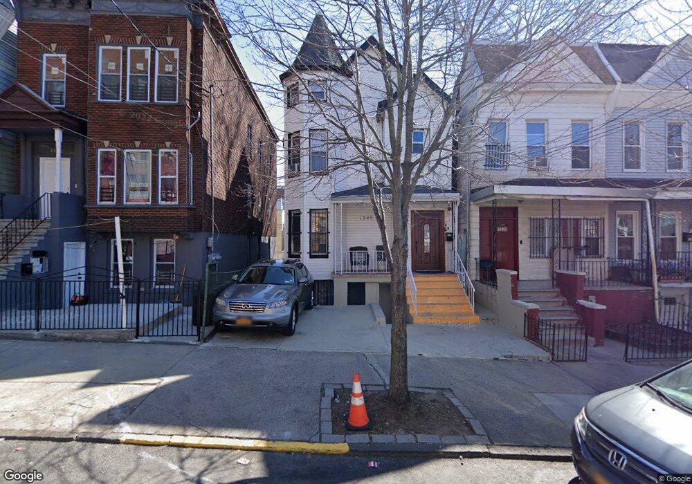 1340 Teller Ave unit 2, Bronx, NY 10456 - photo 1