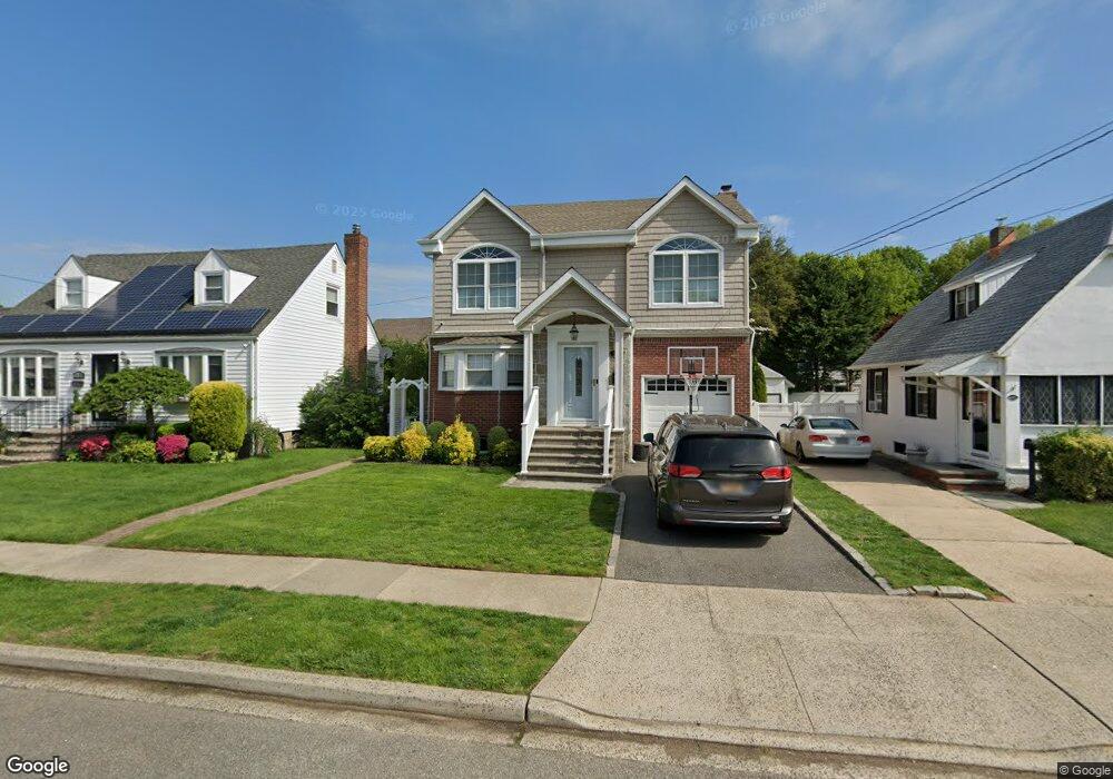 1116 Delmar Ave, Franklin Square, NY 11010 - photo 1